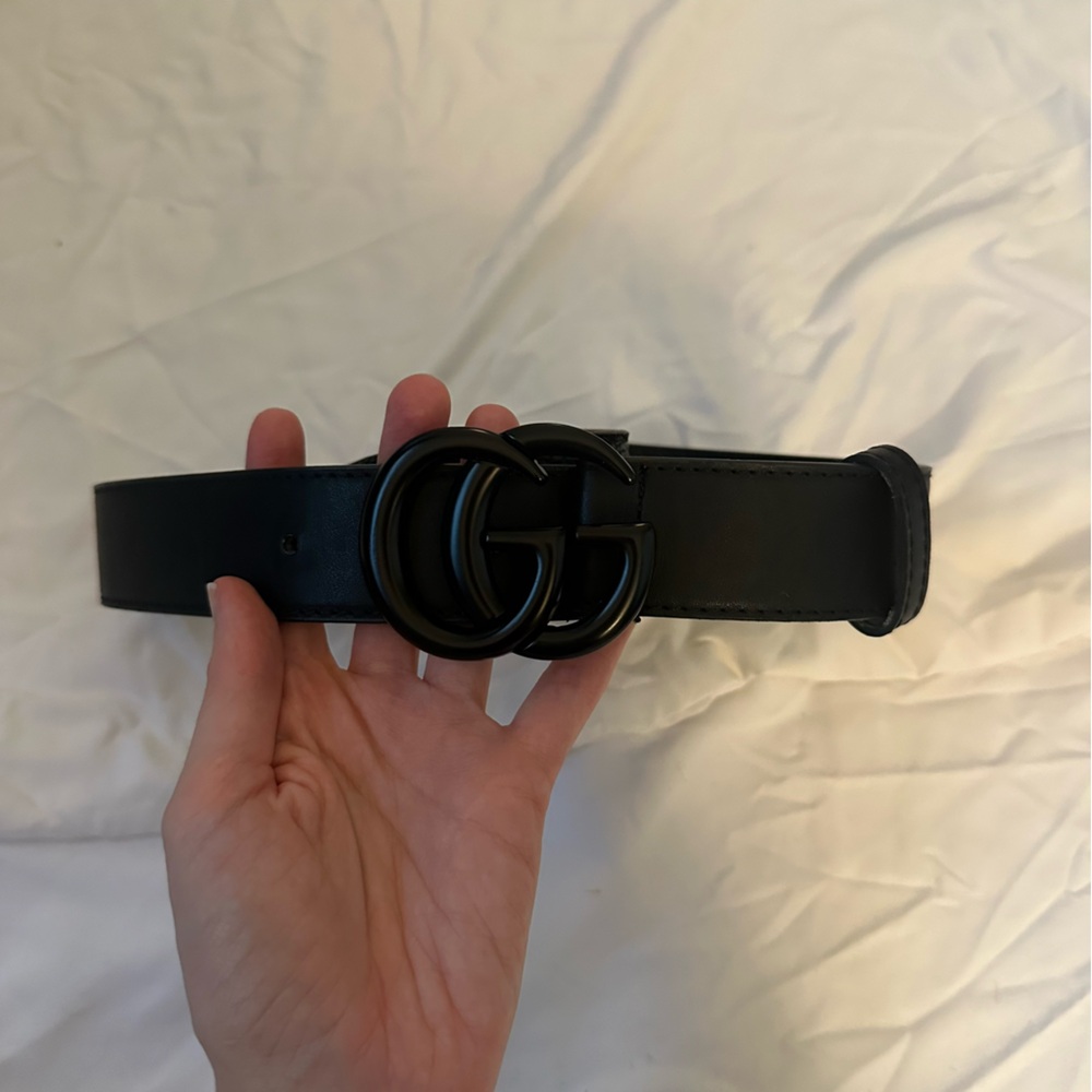 Gucci black belt